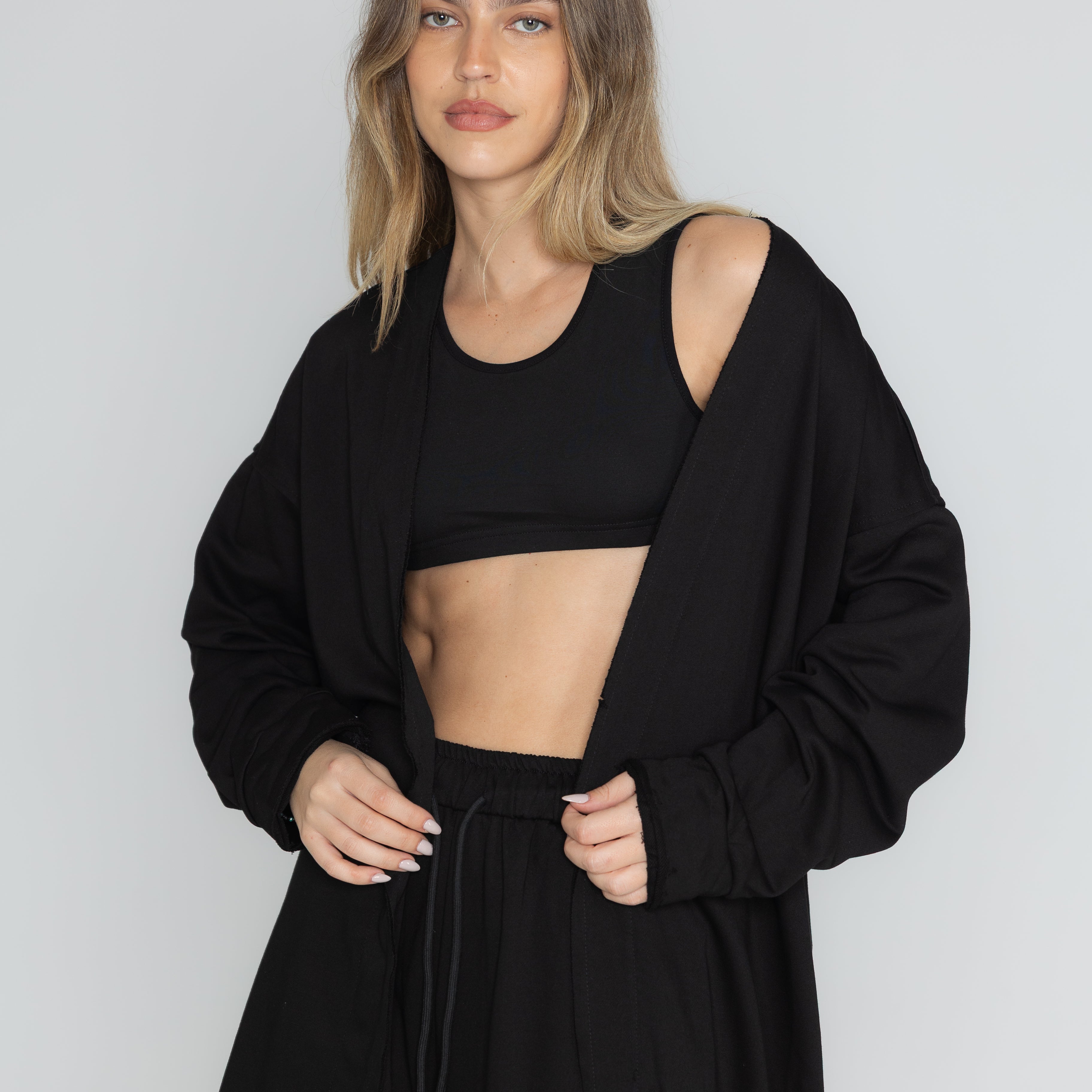 חליפת אוריאל